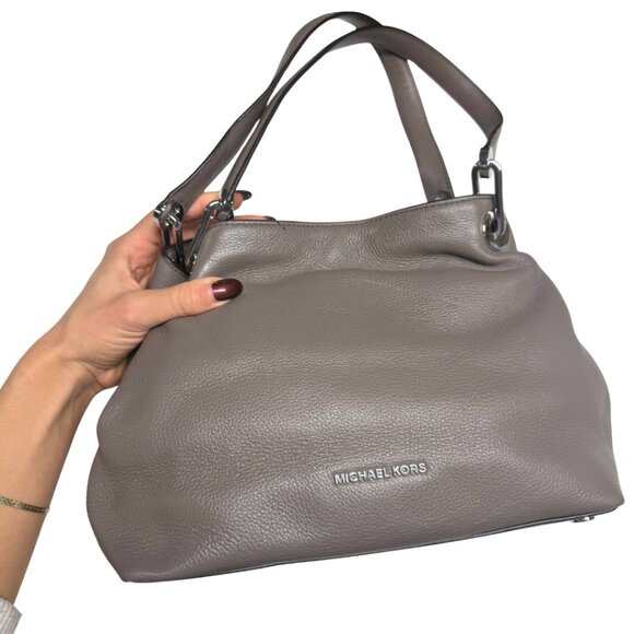 Michael Kors Raven Leather Shoulder Bag โ Grey โ Small / Gently Used - Picture 1 of 15